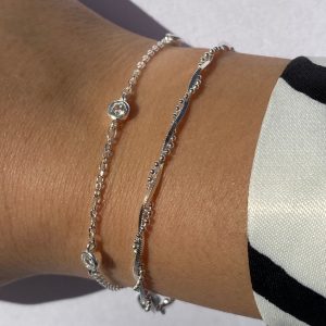 Pulsera trenzada bolitas