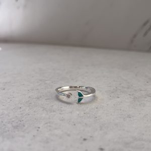 Anillo cola de sirena y circonia