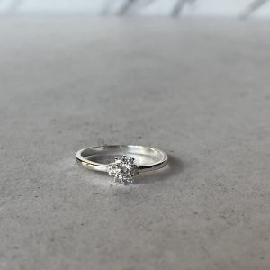 Anillo Diana